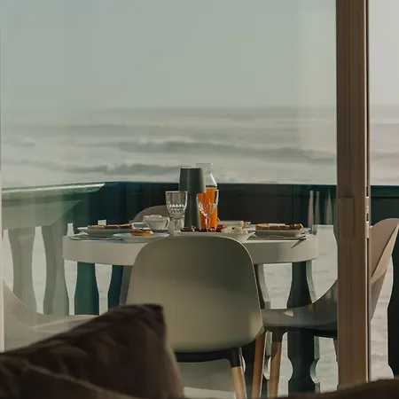 Lejlighed Frente Mar *